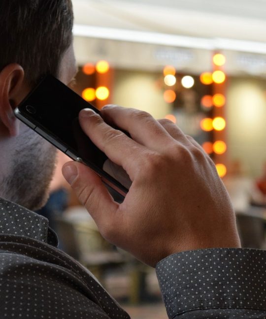 5 Tools to Find Out Who Called You From This Number