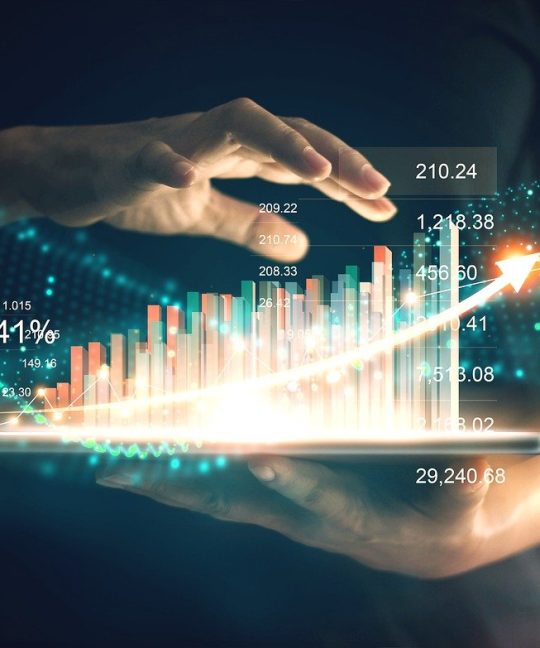 Robo-Advisor Investing vs DIY Investing: Which is Better?
